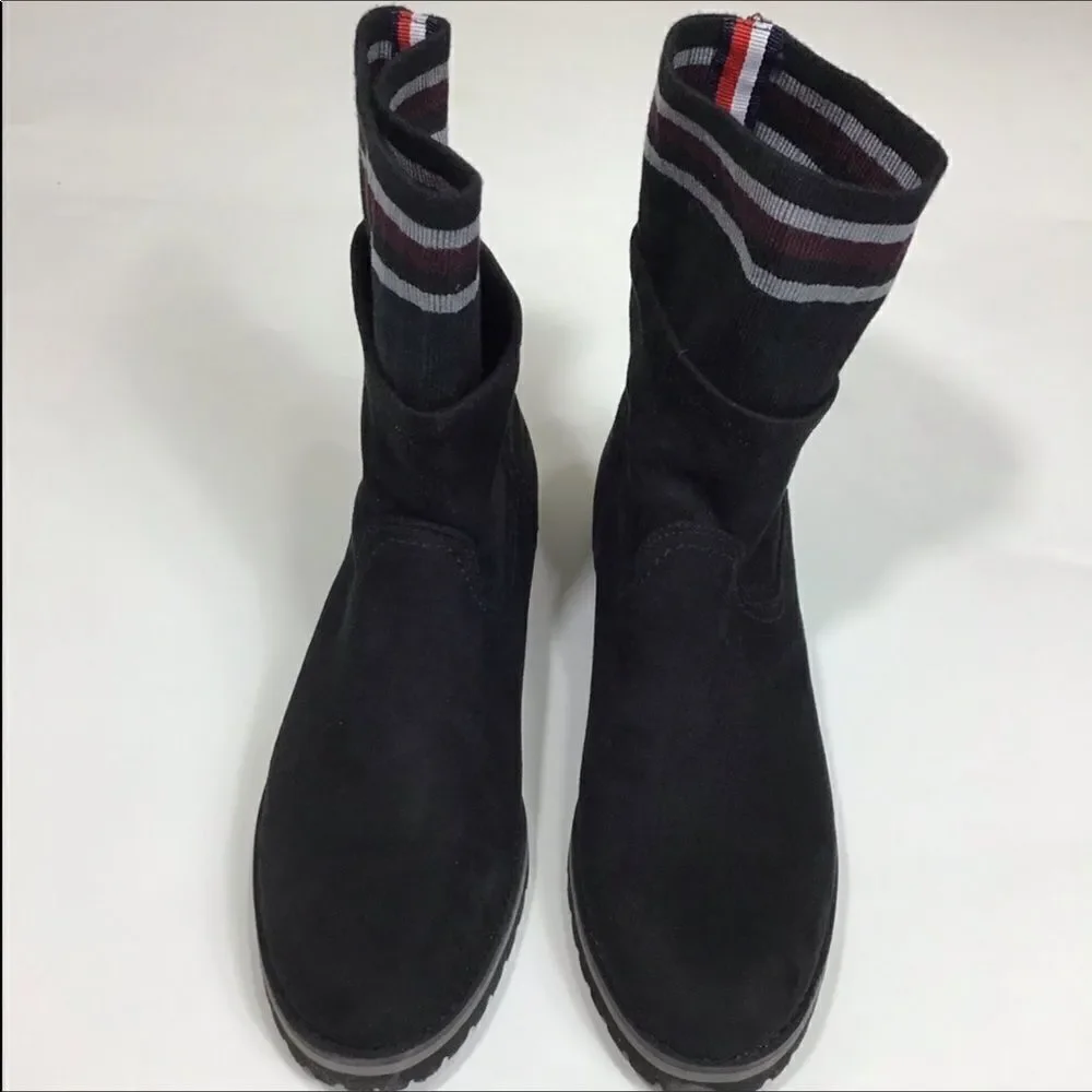 Tommy Hilfiger Black Pasilla Faux Suede Ankle Boots Size 9 1/2